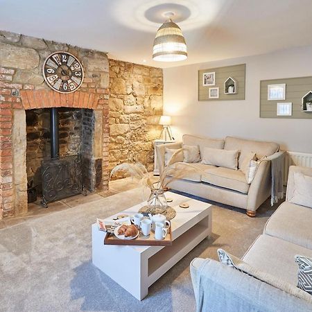 Host & Stay - Sion Hall Cottage Alnwick Exterior foto